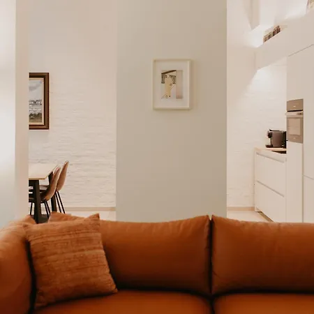 Apartment Blue Bird
